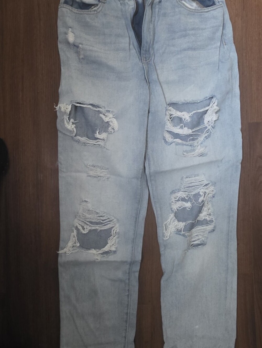 KanCan Light Wash Ripped Relaxed Jeans